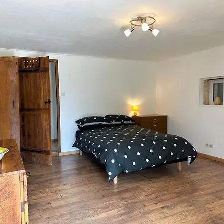 Esprit Charentais - The Byre *